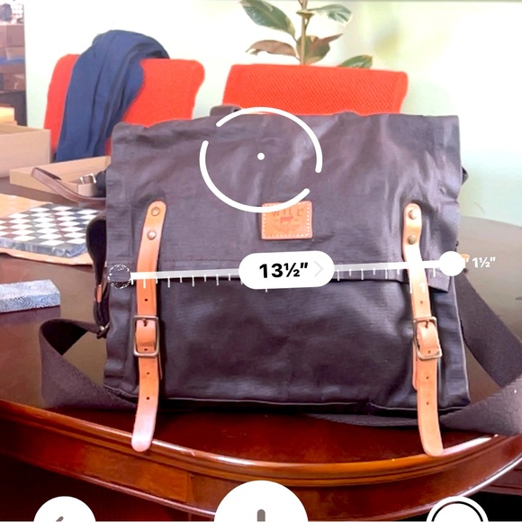 Will Leather Men's Waxed Canvas Carryall Messenger, dark brown,One Size.Like new - Picture 5 of 9